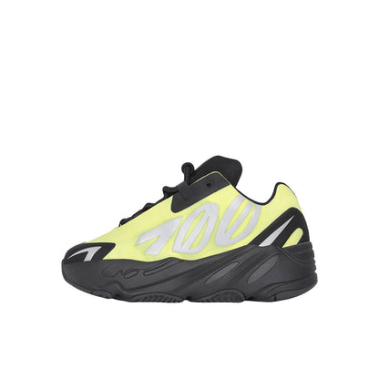 Adidas Yeezy Boost 700 Mnvn