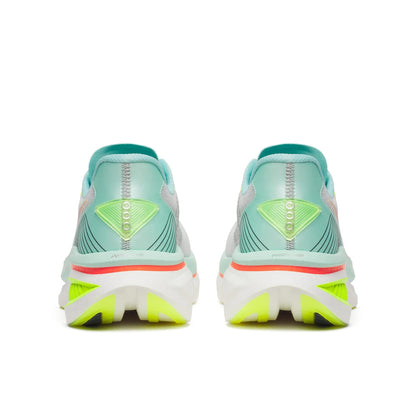 Women's Saucony Endorphin Azura