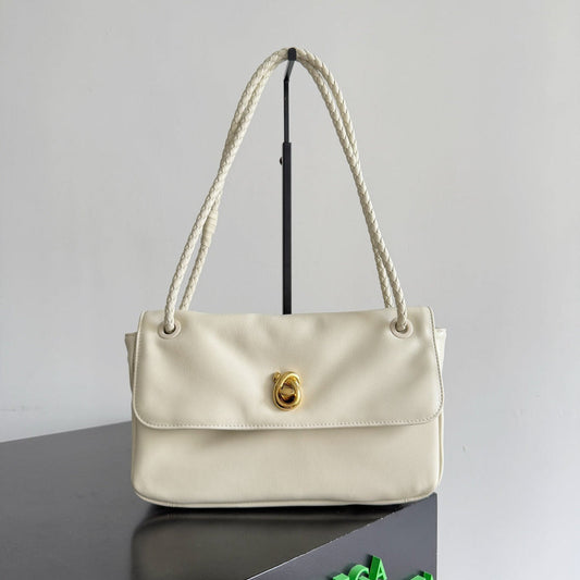 Bottega Veneta 2026 Madison Bag White Lambskin 129930