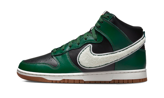 Dunk High "Chenille Swoosh Black Green" DR8805 001
